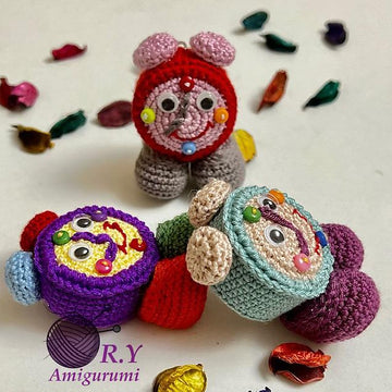 Recycle Amigurumi clock & phone