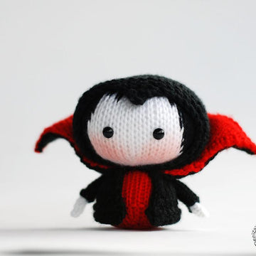 Vampire Doll. Tanoshi series toy.