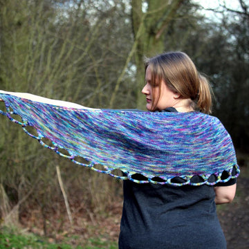 Chain Reaction Shawlette