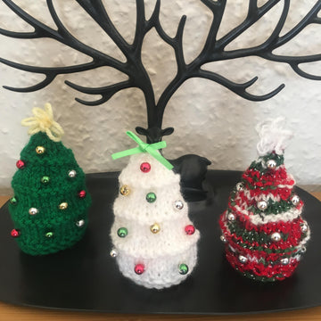 Mini Christmas Trees Ferrero Chocolate Cover DK Knitting pattern