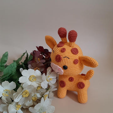 Crochet the Little Giraffe pattern, Amigurumi pattern, Crochet Animals
