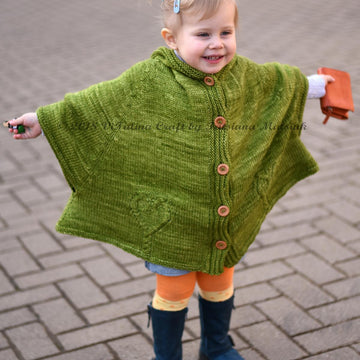Hearts Queen Poncho