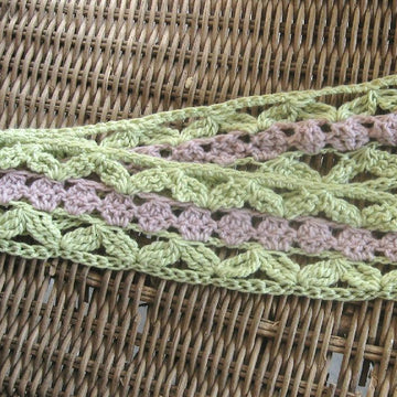 Windblown Leaves Scarf
