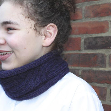Carlota Cabled Cowl