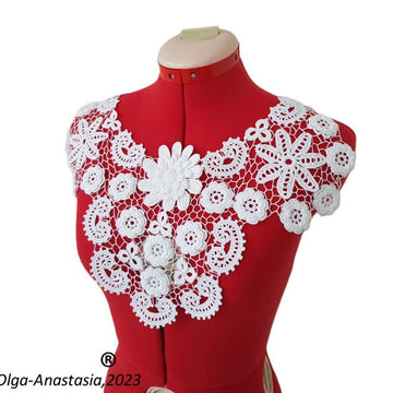 Crochet lace collar "Christmas".