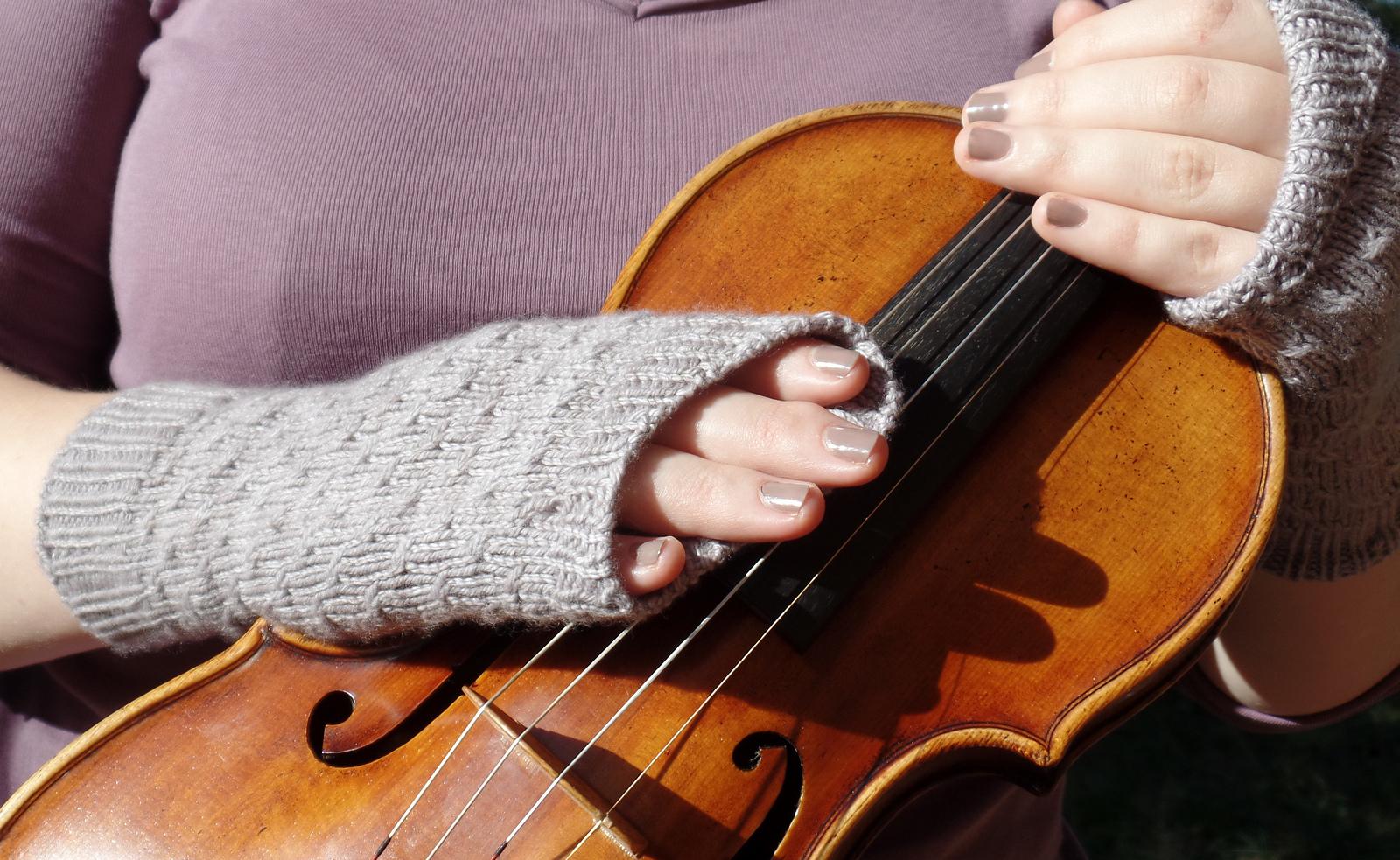 Coralie's Mitts