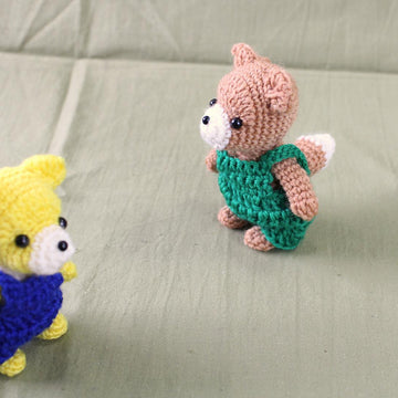 Tiny Fox with overall amigurumi / 小さなキツネのあみぐるみ