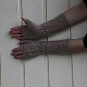 Lucinda Mitts