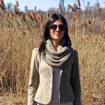 Easy Cowl Crochet Pattern: Pretty Perfect Cowl