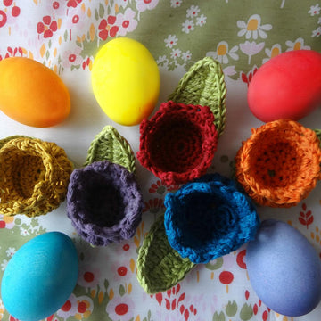 Easter Tulip Egg Cozy