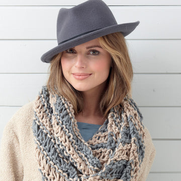 Snoods in Hayfield Super Chunky - 7243 - Downloadable PDF