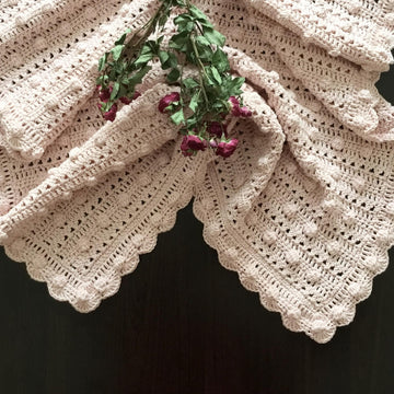 Daphne Baby Blanket N 378