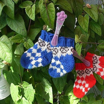 Tiny Bavarians and Franconians (baby socks)/Mini-Bayern und Frankensocken