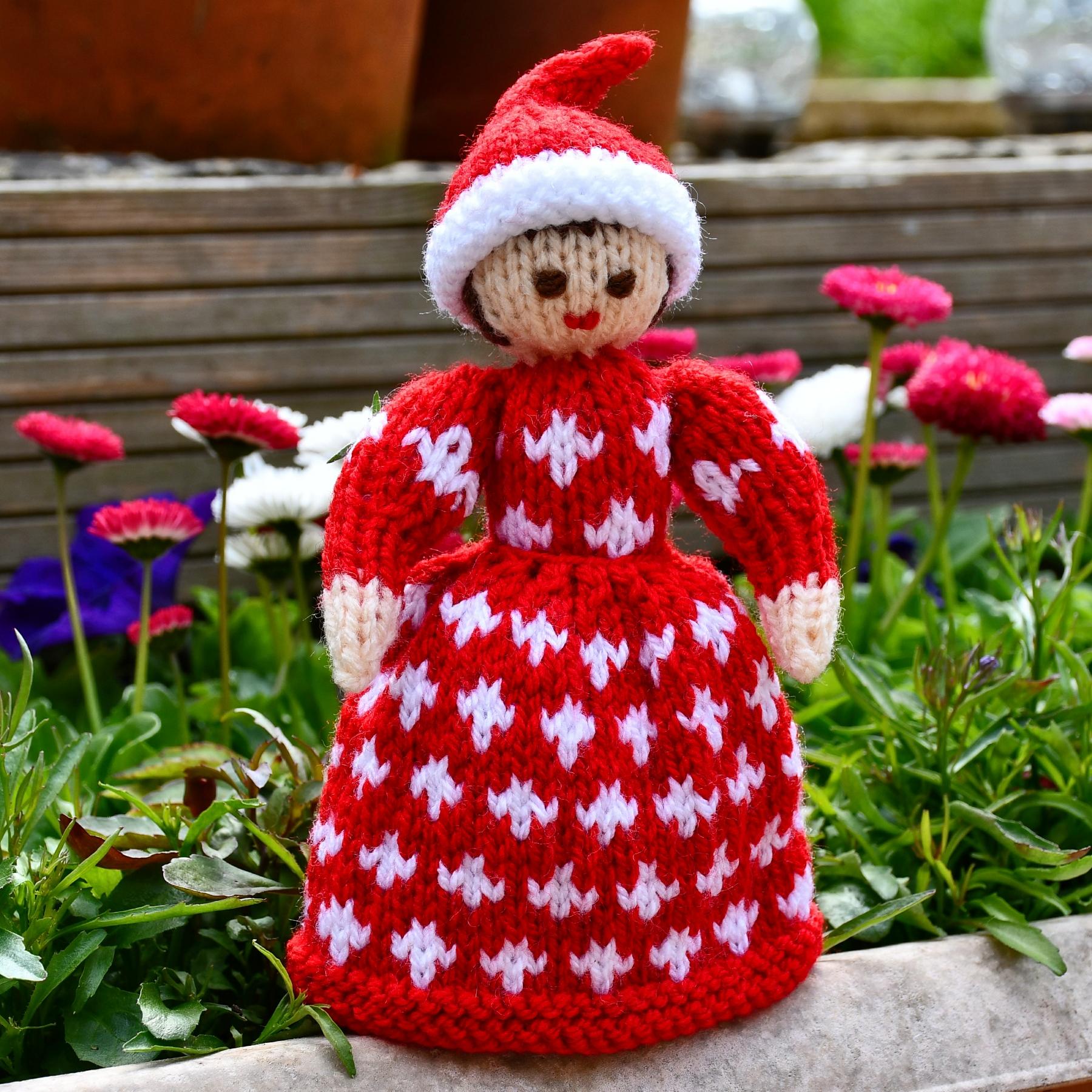 Anneke - Christmas Elf Folk Doll Knitting Pattern