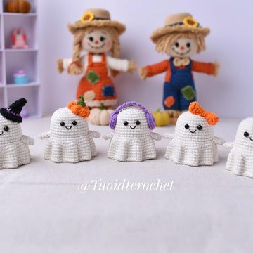 Halloween Ghost Keychain