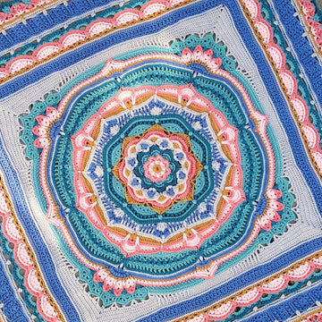 Maxine Afghan