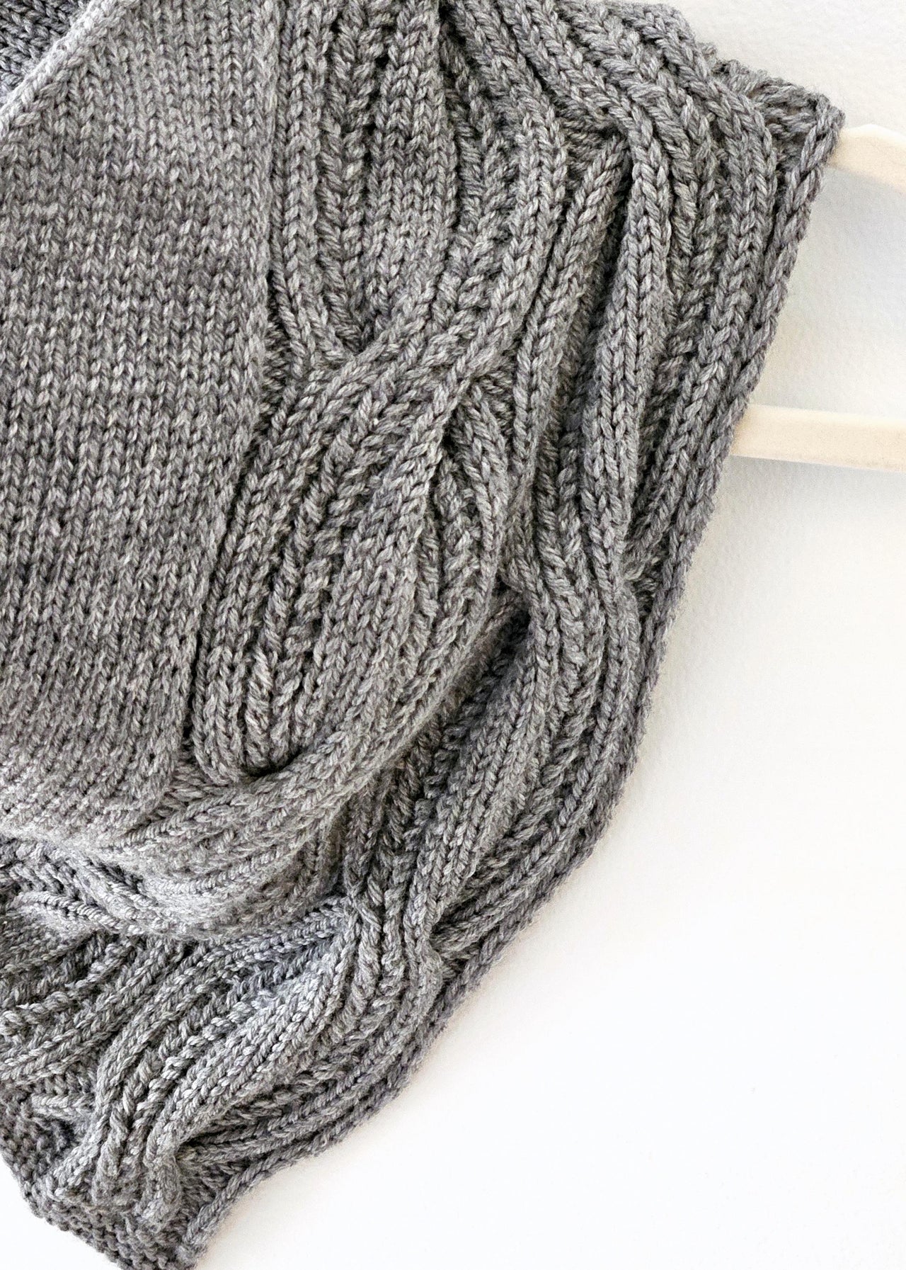 Swirling Cables Cowl