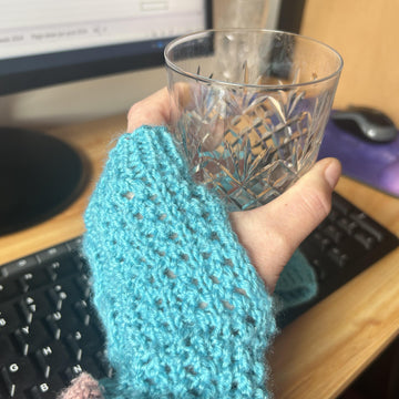 Cable and Lace Wrist Warmers