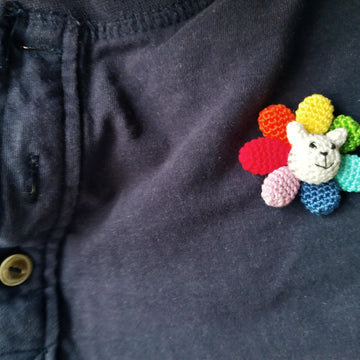 Cat rainbow flower
