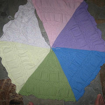 Triskelion Cable Blanket