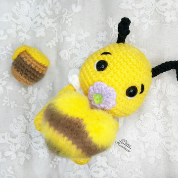 Baby Vebee bee pattern