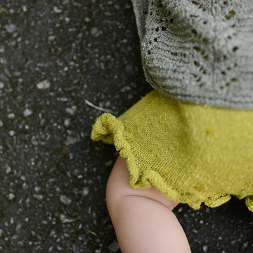 Ruffle Shorties