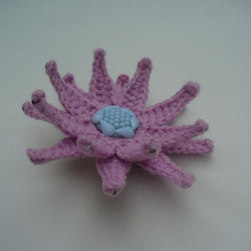 CROCHET 3D FLOWER BROOCH