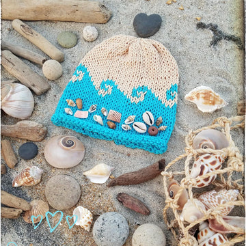 Swirly Waves beach beanie