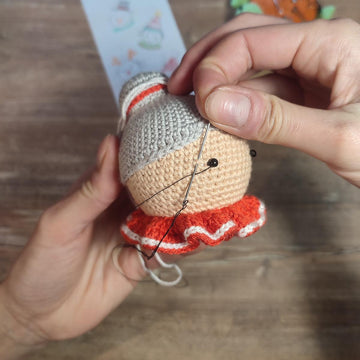 Mrs. Sandy Claus Crochet Bauble Pattern