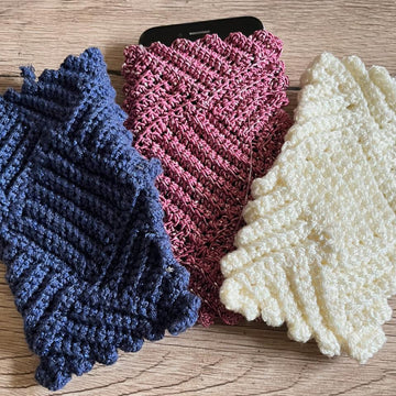 Häkelanleitung Handytasche mit Zugkordel