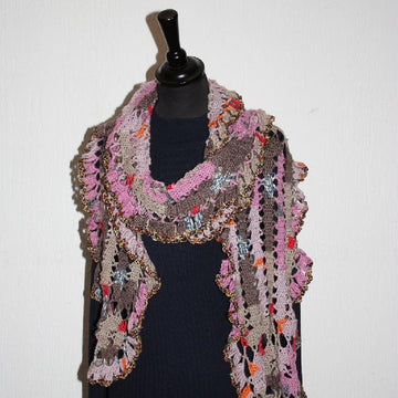 Modern Bruges Crochet