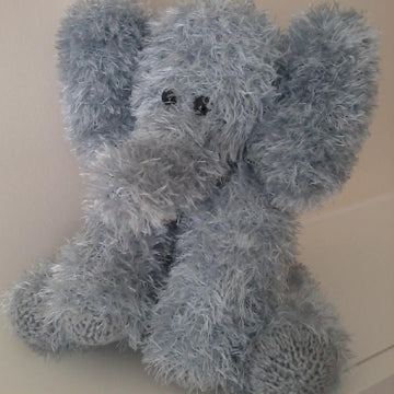 Love Me Elephant