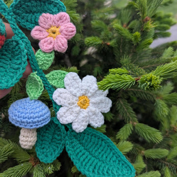 Nature Inspired Bag Charm English_US