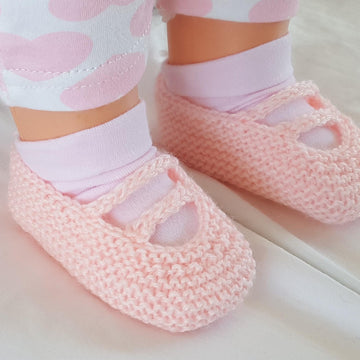 Veronica - 4ply baby shoes