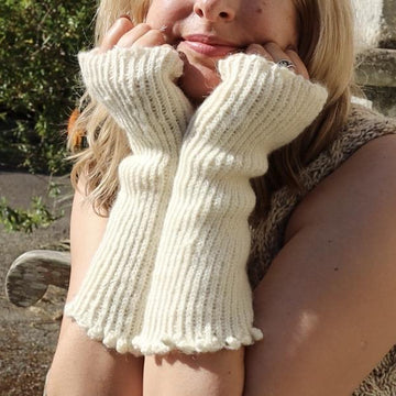 Poynings Wrist Warmers