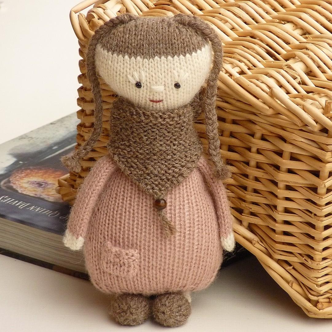 Rosamunda Doll