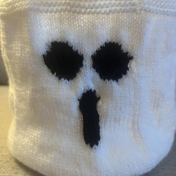 Ghost trick or treat knit bucket bag