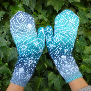Caught in the Storm Mittens