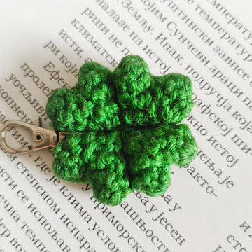Four Leaf Clover Lucky Shamrock Keychain