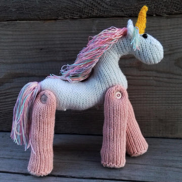 Knit unicorn