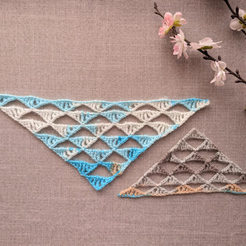 2-in-1: Wide Baktus Triangle Scarf #111