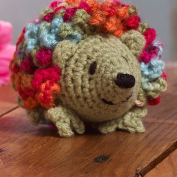 Harper Hedgehog in Red Heart With Love Solids - LW4193