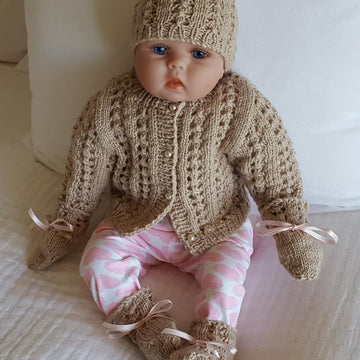 Lainey - Babies lace stitch beanie