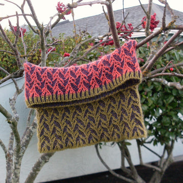 Rowanberries cowl