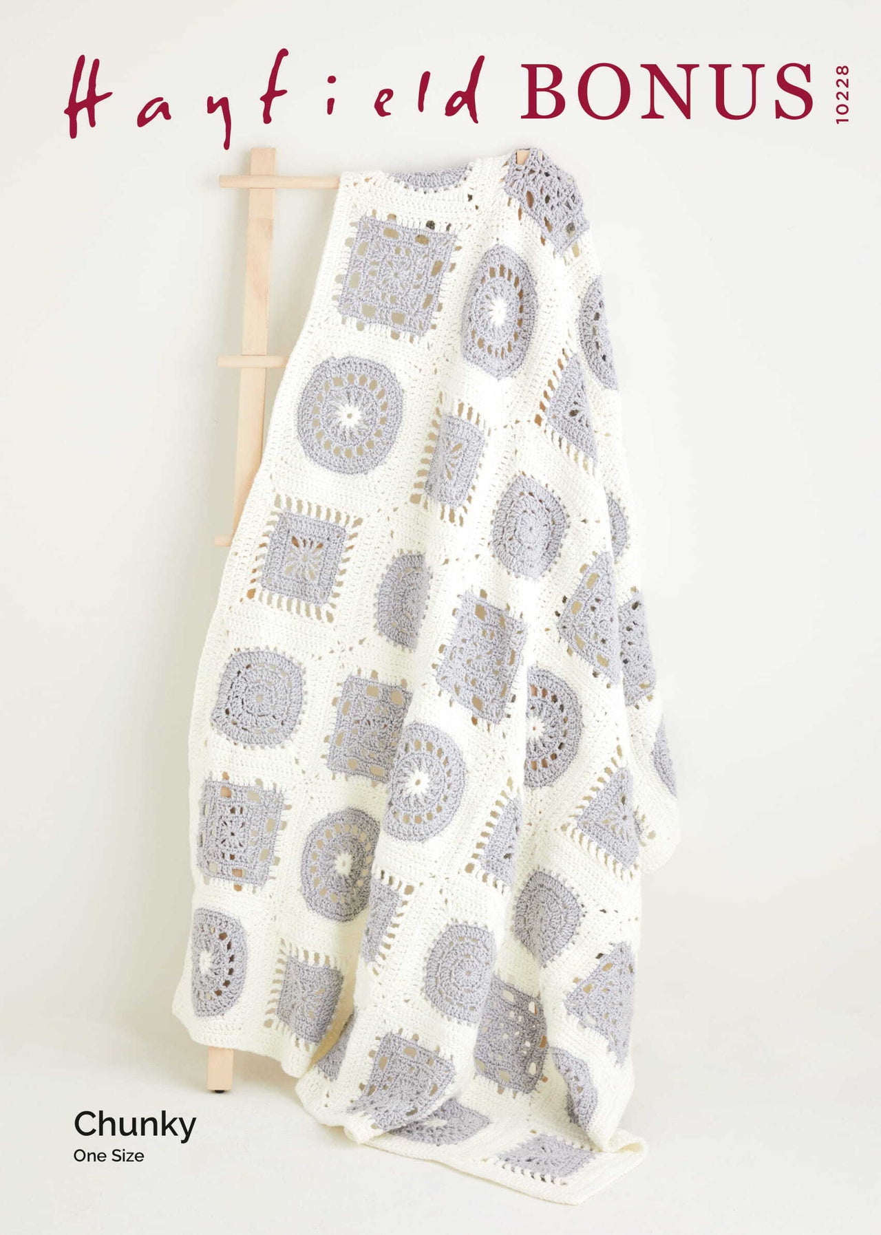 Blanket in Hayfield Bonus Chunky - 10228 - Leaflet