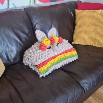 2in1 Llama Hooded Blanket