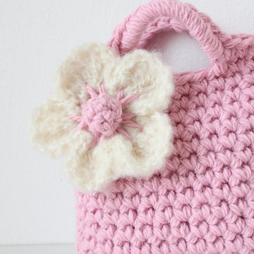 Girls flower purse in light pink