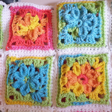 Starburst Granny Square Blanket (UK)