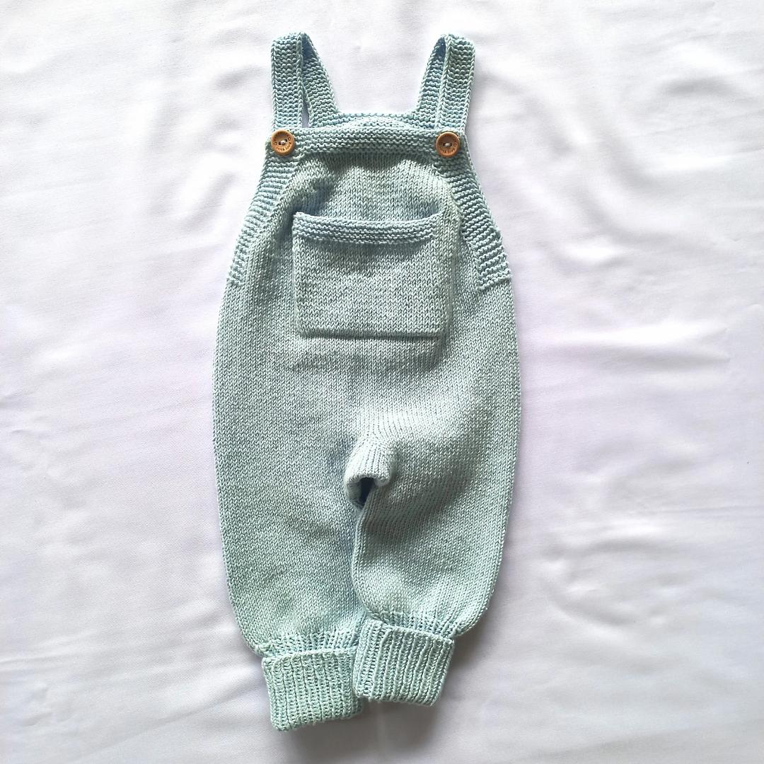 Baby jumpsuit with pocket