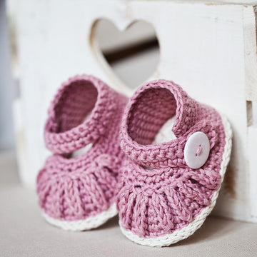 Chain Mary Janes